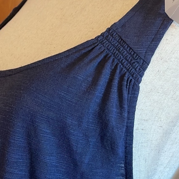 NWT Ann Taylor Loft Viscose Blend Blue tank top blouse Sz. XL - Picture 4 of 8
